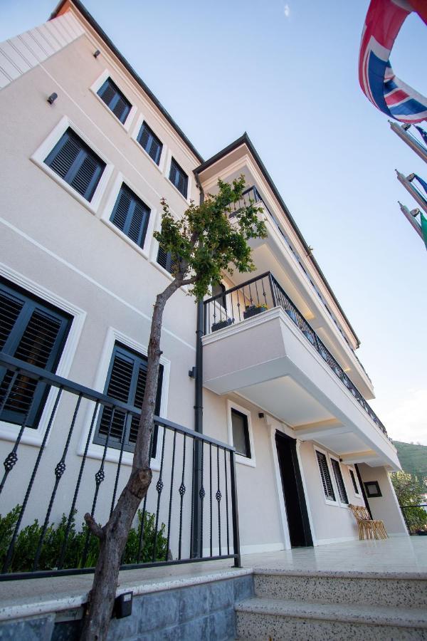 Boutique Hotel Kooperativa Pogradec Exterior foto